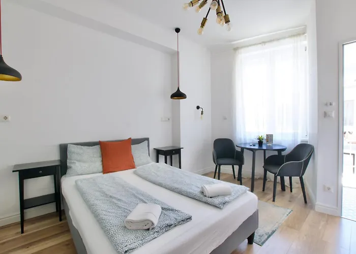 Luxury Apartment By Hi5 - Regiposta