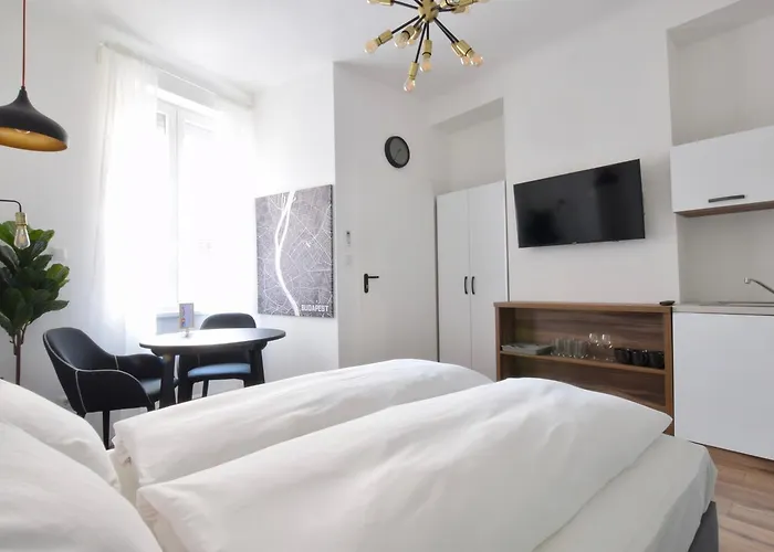 Luxury Apartment By Hi5 - Regiposta